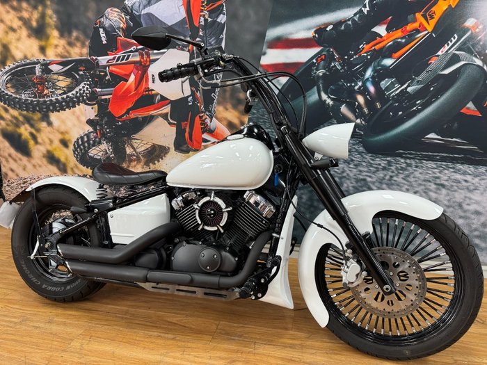 2018 Yamaha XVS650 V-STAR CUSTOM PEARL WHITE