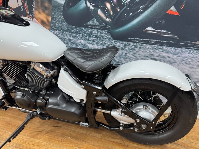2018 Yamaha XVS650 V-STAR CUSTOM PEARL WHITE
