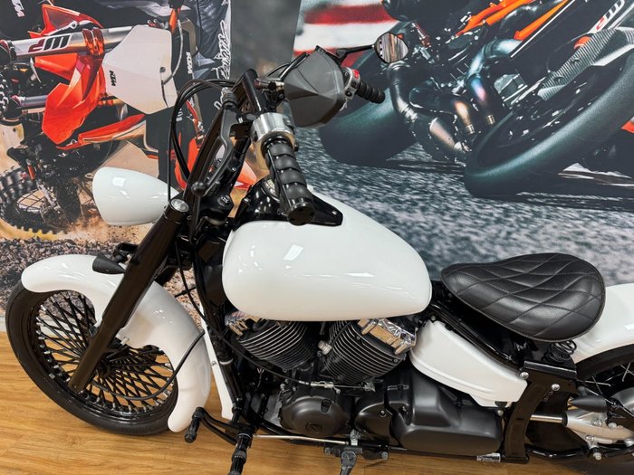 2018 Yamaha XVS650 V-STAR CUSTOM PEARL WHITE