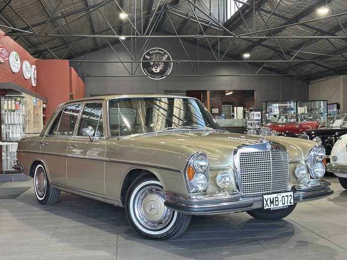 1972 Mercedes-Benz 280