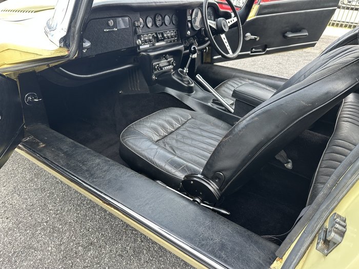 1972 Jaguar E-Type 2+2