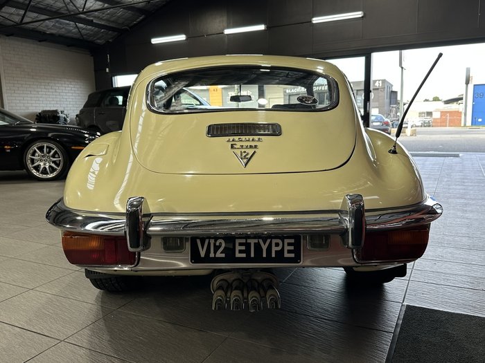 1972 Jaguar E-Type 2+2