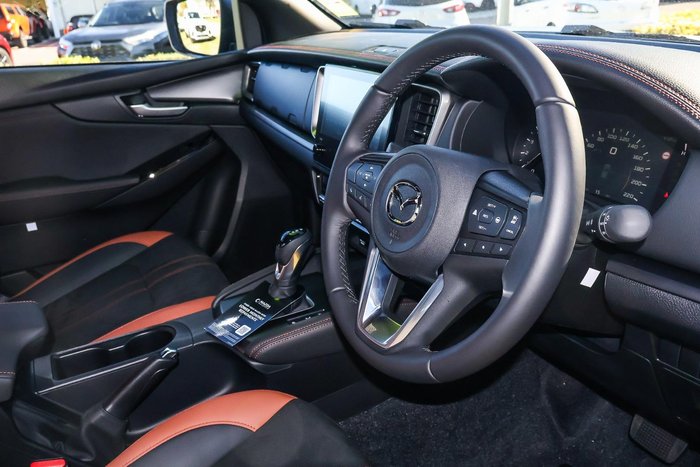 2025 Mazda BT-50 SP