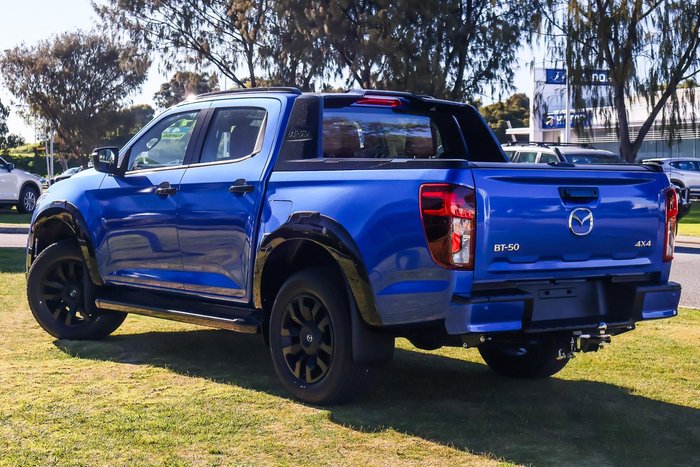 2025 Mazda BT-50 SP