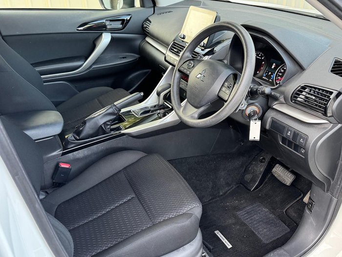 2023 Mitsubishi Eclipse Cross ES