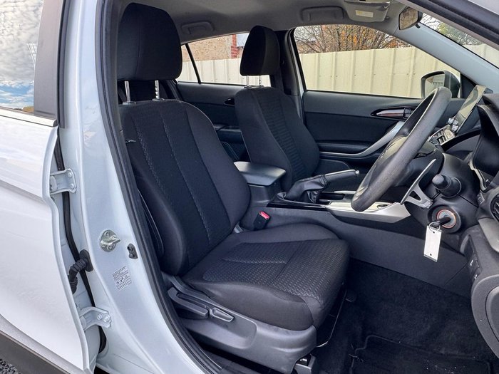 2023 Mitsubishi Eclipse Cross ES