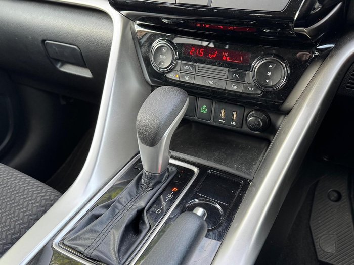 2023 Mitsubishi Eclipse Cross ES