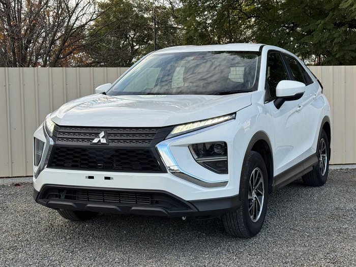 2023 Mitsubishi Eclipse Cross ES