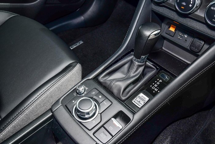 2025 Mazda CX-3 G20 Evolve