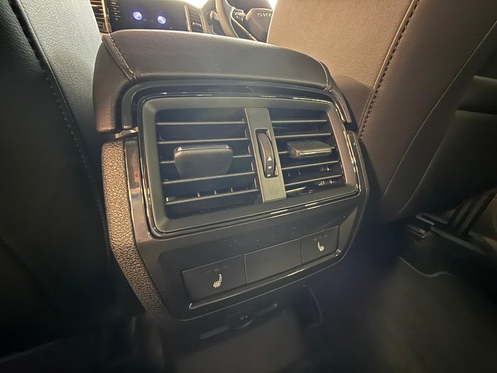 2025 SKODA Karoq 140TSI Sportline