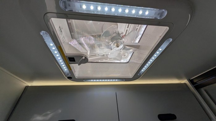 2025 JB Caravans 22'6 Sting Bunk Family