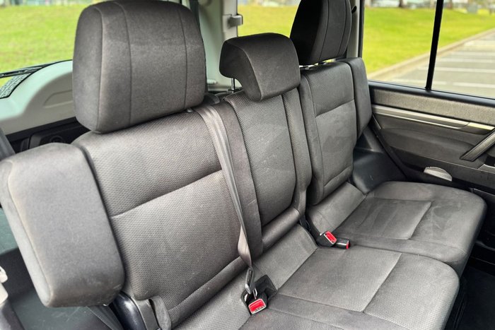 2011 Mitsubishi Pajero Platinum