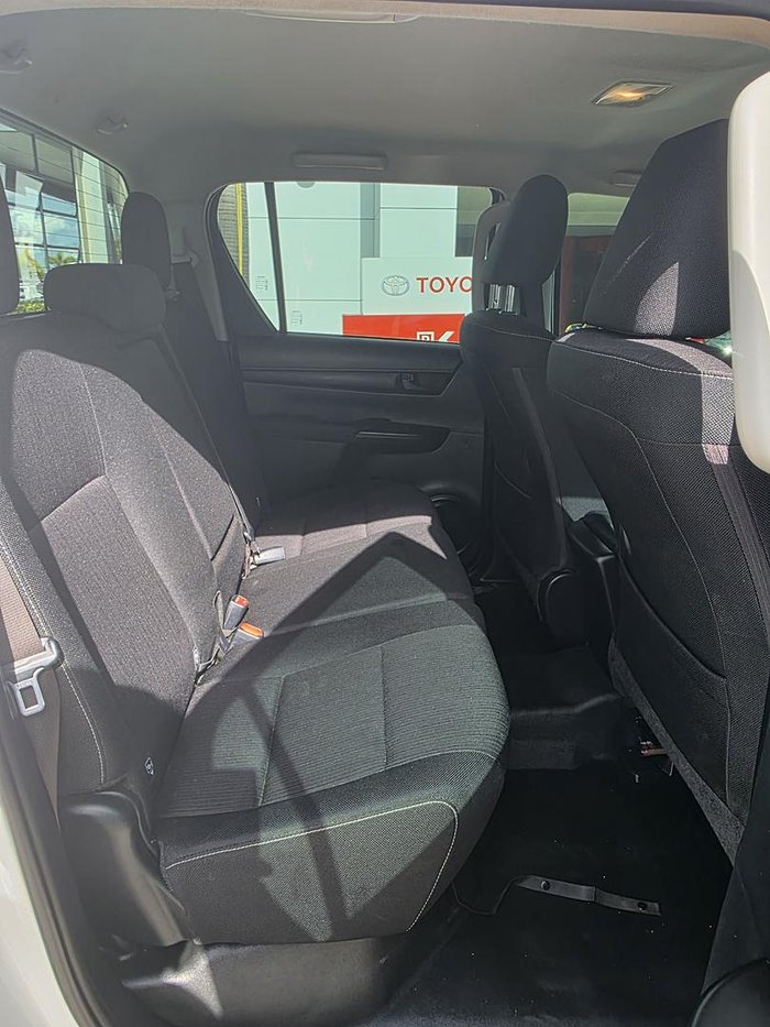 2020 Toyota Hilux SR