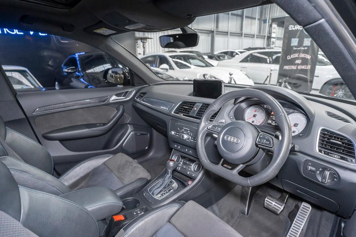 2017 Audi RS Q3 performance