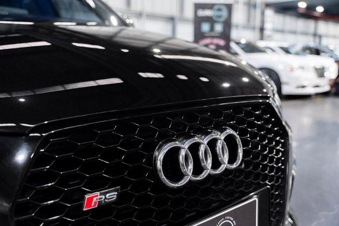 2017 Audi RS Q3 performance