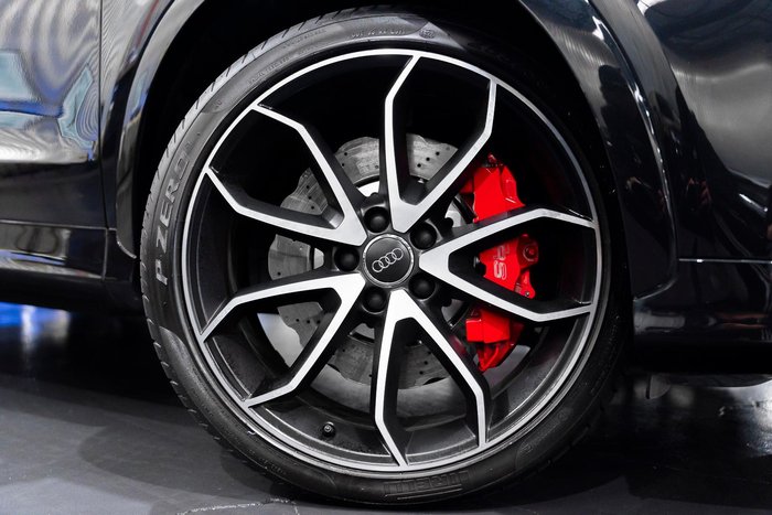 2017 Audi RS Q3 performance