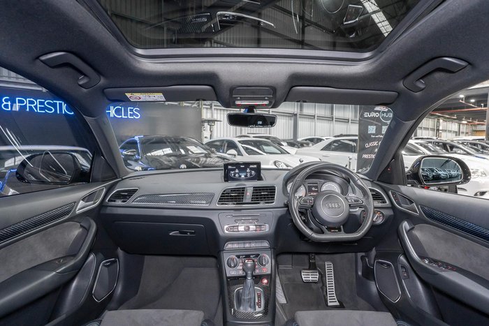 2017 Audi RS Q3 performance