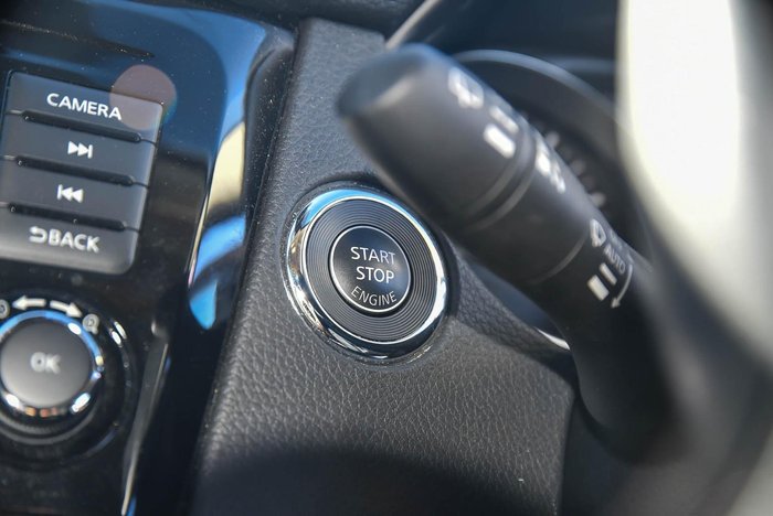 2020 Nissan QASHQAI ST+
