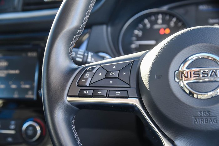 2020 Nissan QASHQAI ST+
