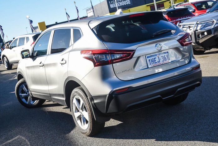 2020 Nissan QASHQAI ST+