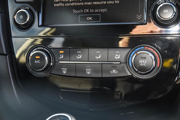 2021 Nissan X-TRAIL ST