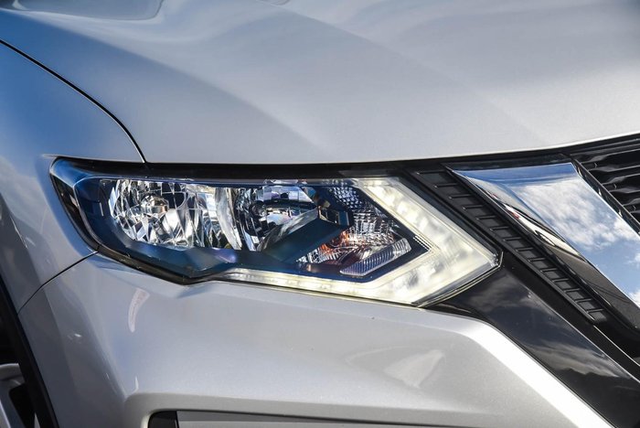 2021 Nissan X-TRAIL ST