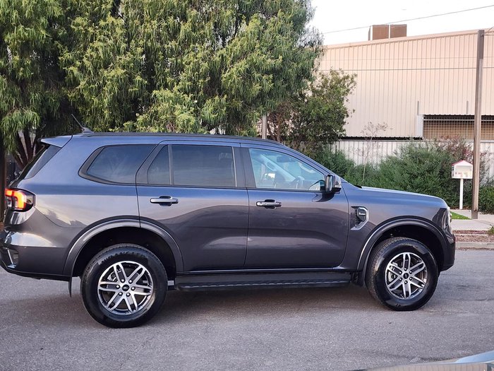 2023 Ford Everest Trend