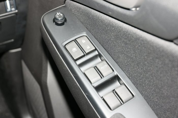 2025 Isuzu MU-X LS-M