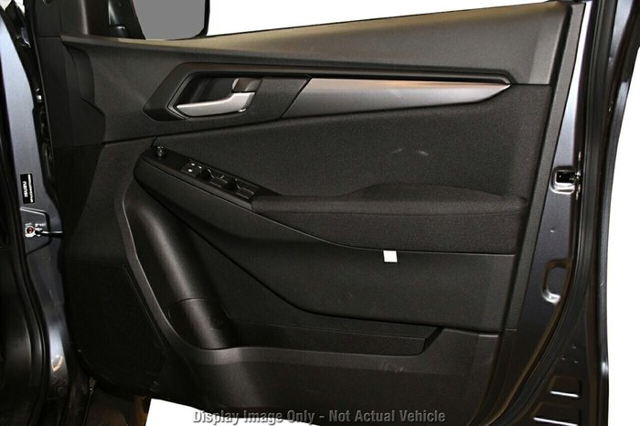 2025 Isuzu MU-X LS-M