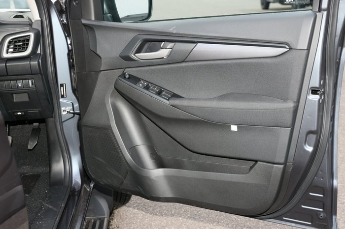 2025 Isuzu MU-X LS-M