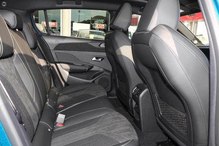 2025 Peugeot 308 GT Hybrid