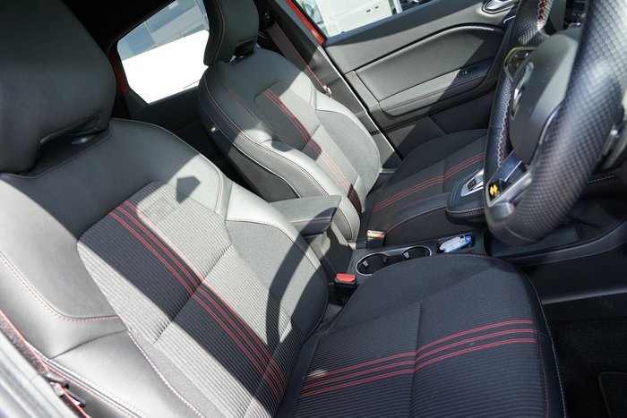 2023 Renault Captur R.S. Line