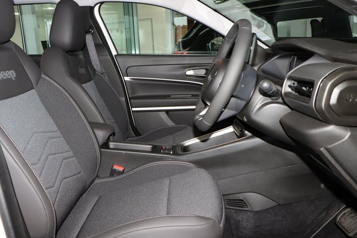 2024 Jeep Avenger Limited