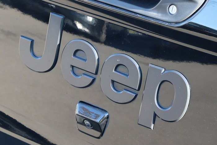 2021 Jeep Gladiator Night Eagle