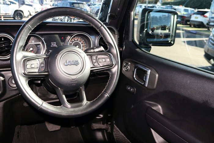 2021 Jeep Gladiator Night Eagle