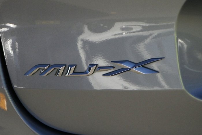 2022 Isuzu MU-X LS-T