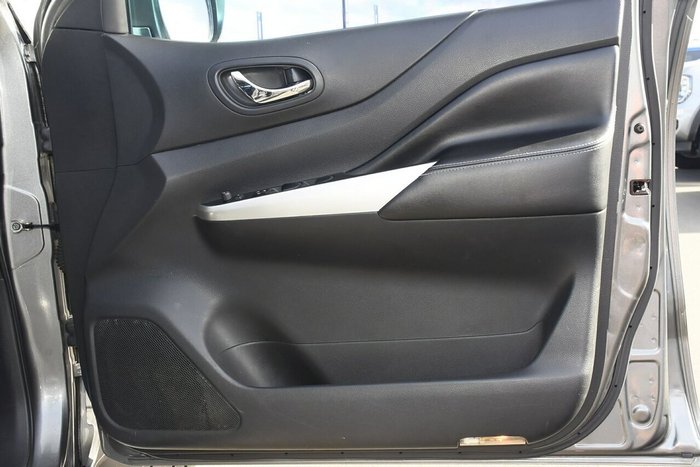 2018 Nissan Navara ST-X