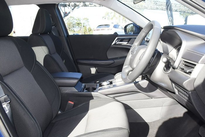 2023 Mitsubishi Outlander ES