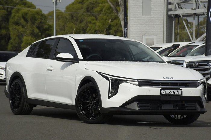 2024 Kia K4 S