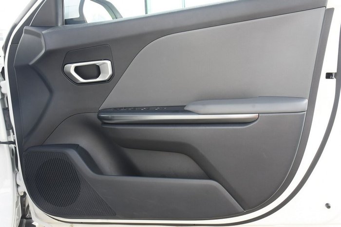 2024 Kia K4 S