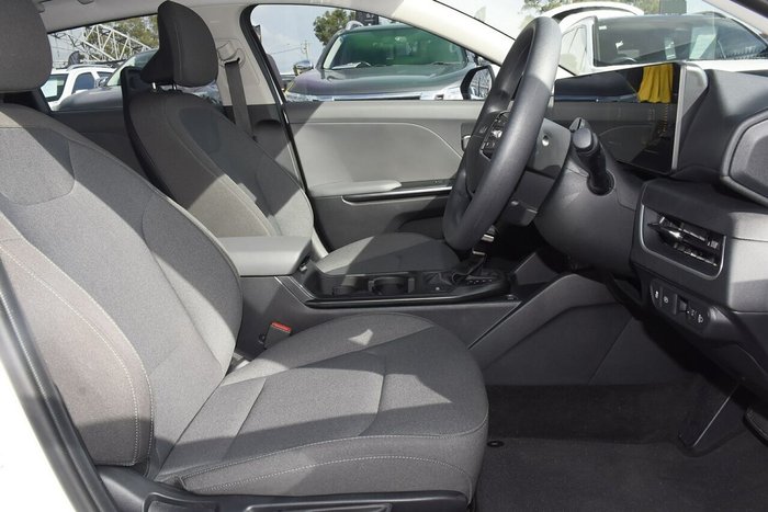 2024 Kia K4 S