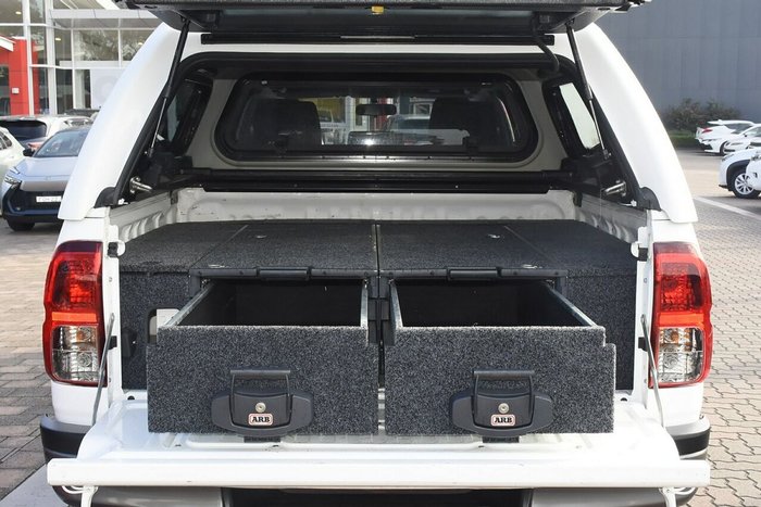 2018 Toyota Hilux SR