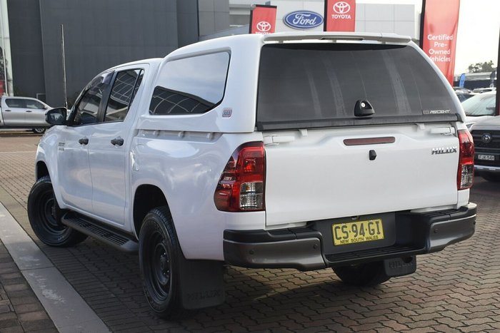 2018 Toyota Hilux SR