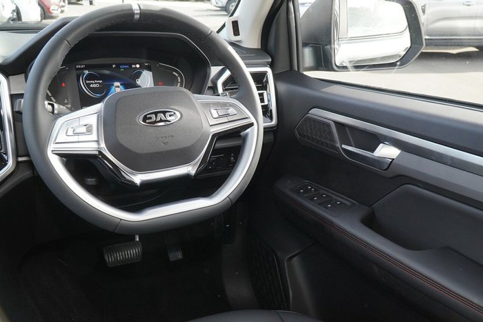 2024 JAC T9 Oasis