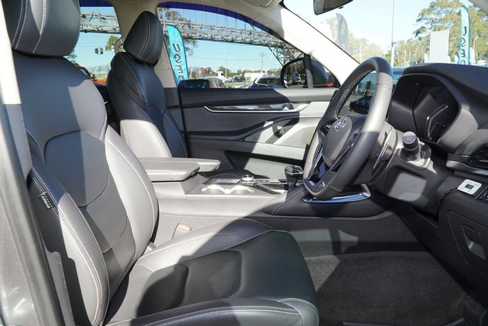 2023 LDV D90 Executive