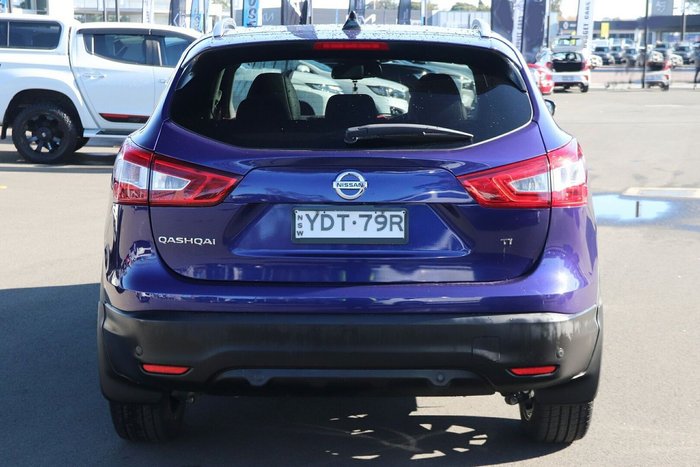 2017 Nissan QASHQAI Ti