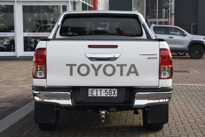 2020 Toyota Hilux SR5