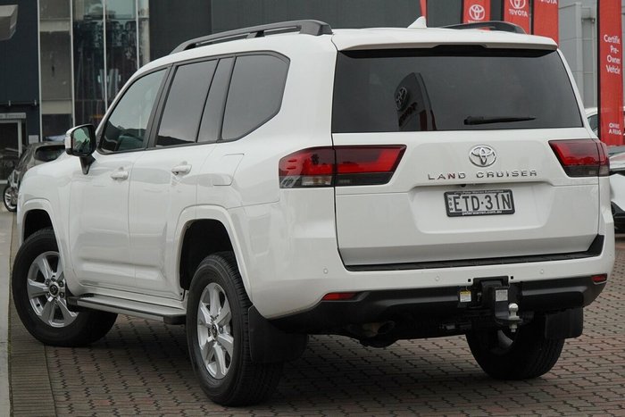 2022 Toyota Landcruiser GXL