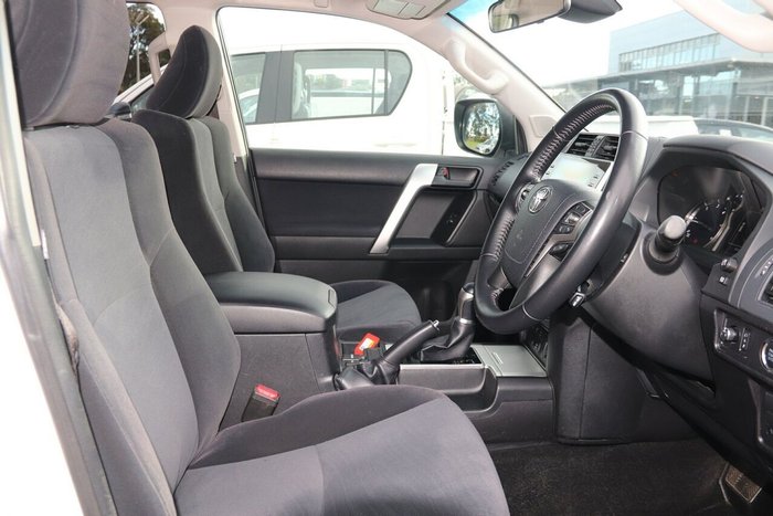 2022 Toyota Landcruiser Prado GXL