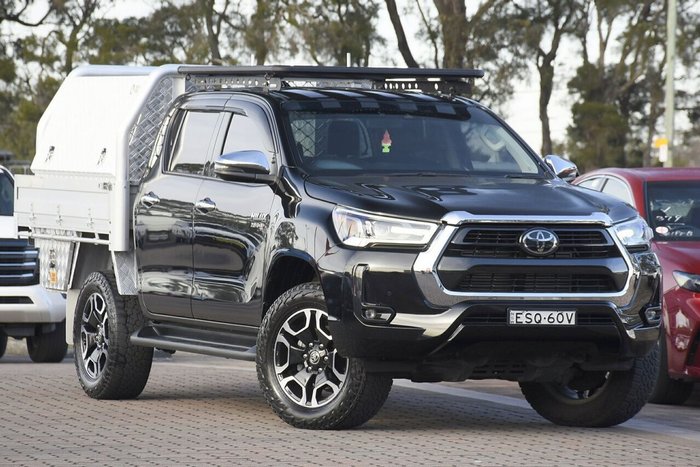 2021 Toyota Hilux SR5